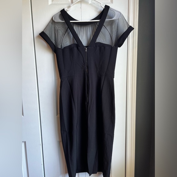 NWT Maggy London Black Illusion Yoke Crepe Cocktail Dress size 8 MSRP $148 - Picture 5 of 7